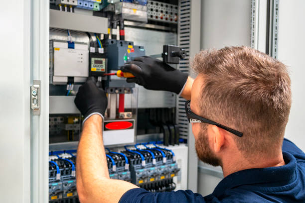 Best Licensed Electrician  in Tennille, GA